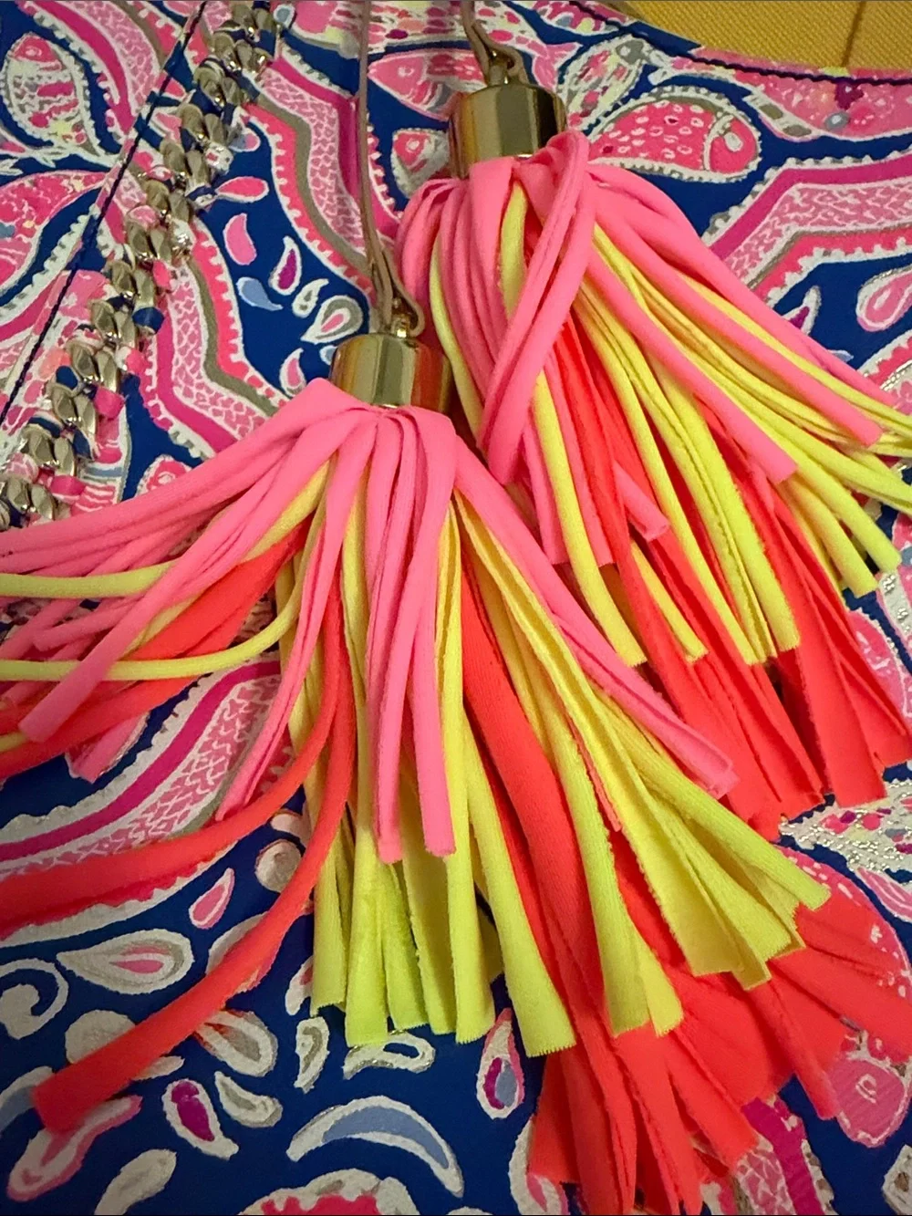 Lilly Pulitzer Can’t Resist Pink and Blue Paisley Tote Bag with Neon Tassel NWOT